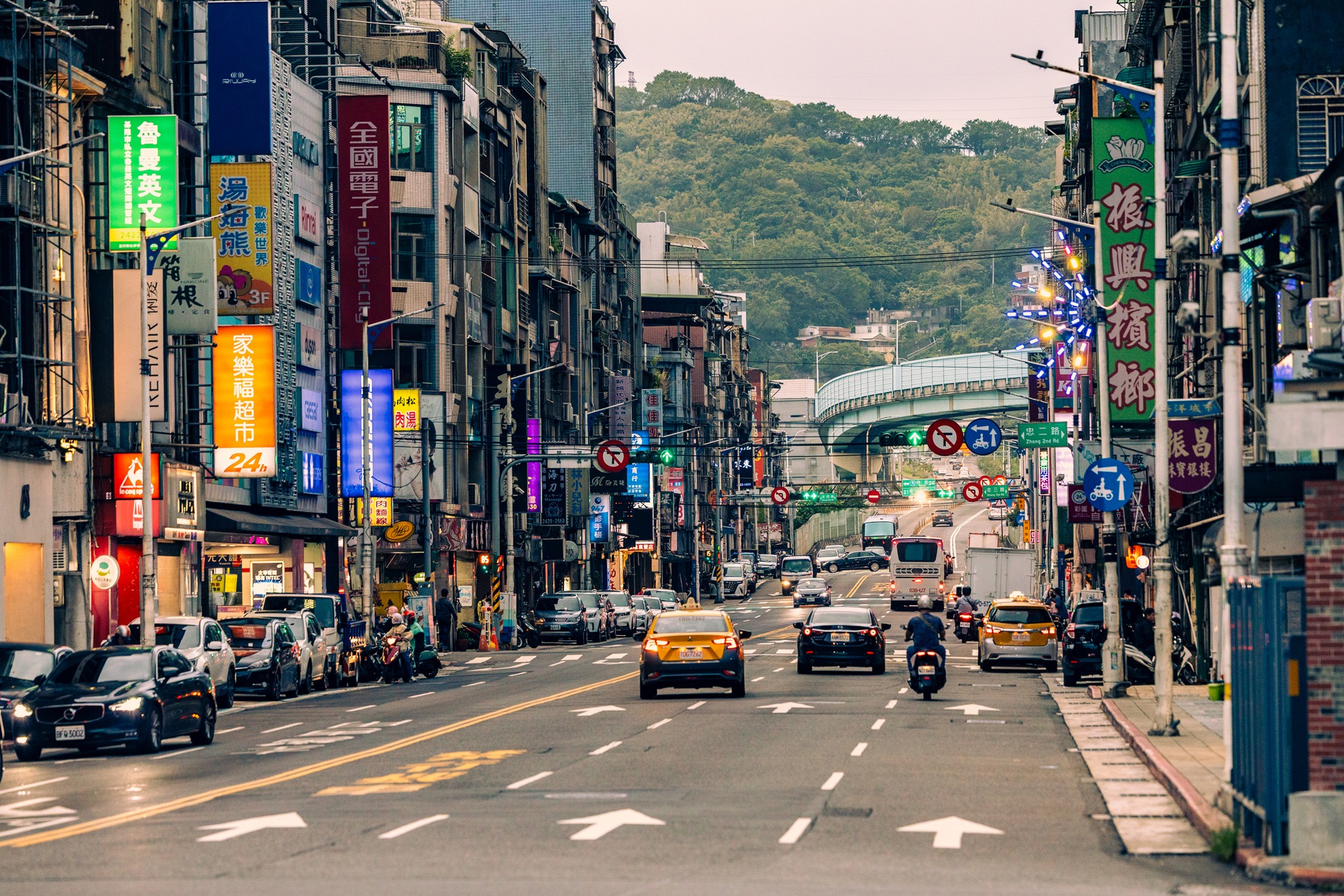 基隆市仁愛市場商圈