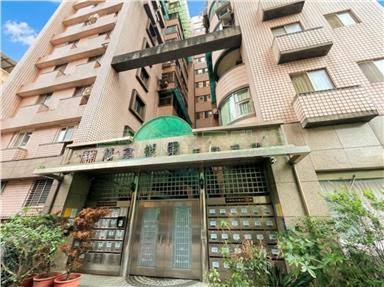 【中和四號公園第一排】蘭亭御園社區開箱:30年公園宅的實價解析與實戰選屋指南