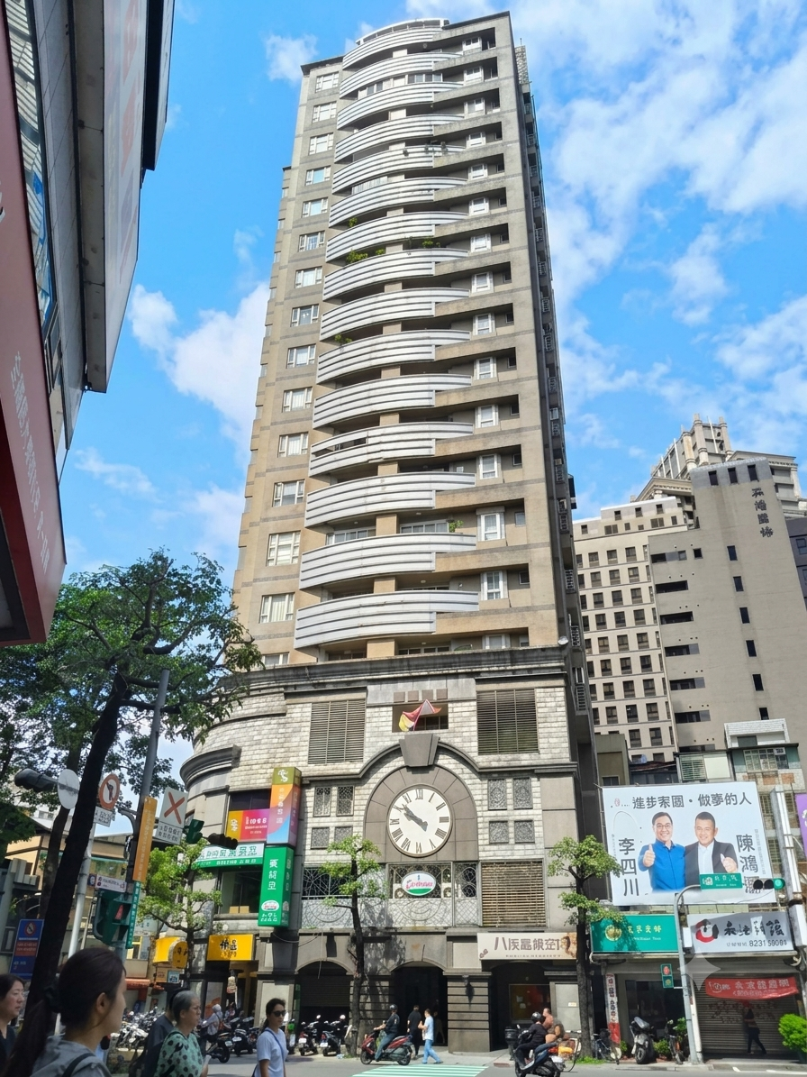 【永和頂溪捷運共構】捷韻名人實戰解析:頂溪站出口即到家,小坪數低總價的自住與置產全面評估
