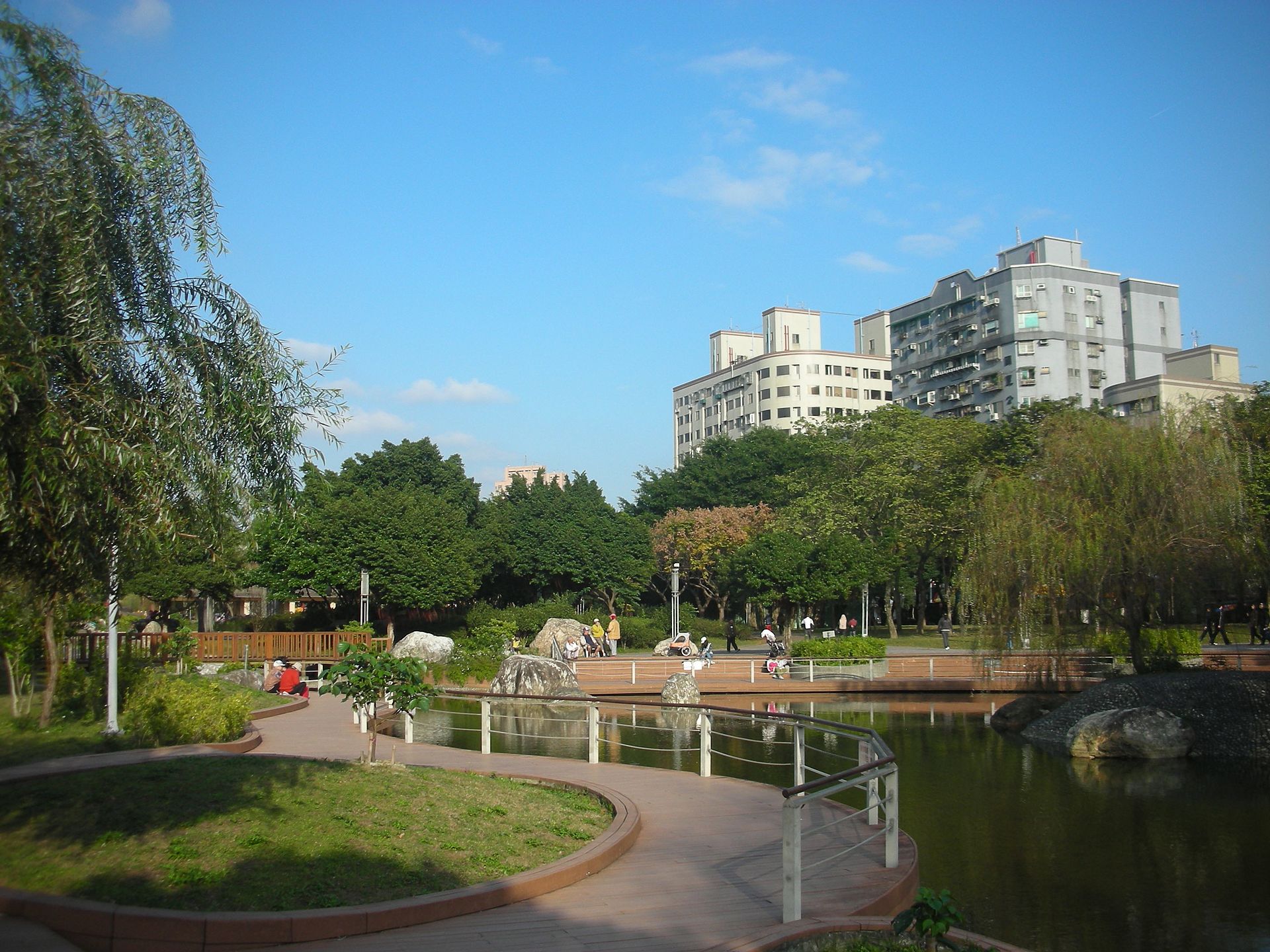 永安商圈買房全攻略:2026 四號公園周邊房價與生活機能深度解析