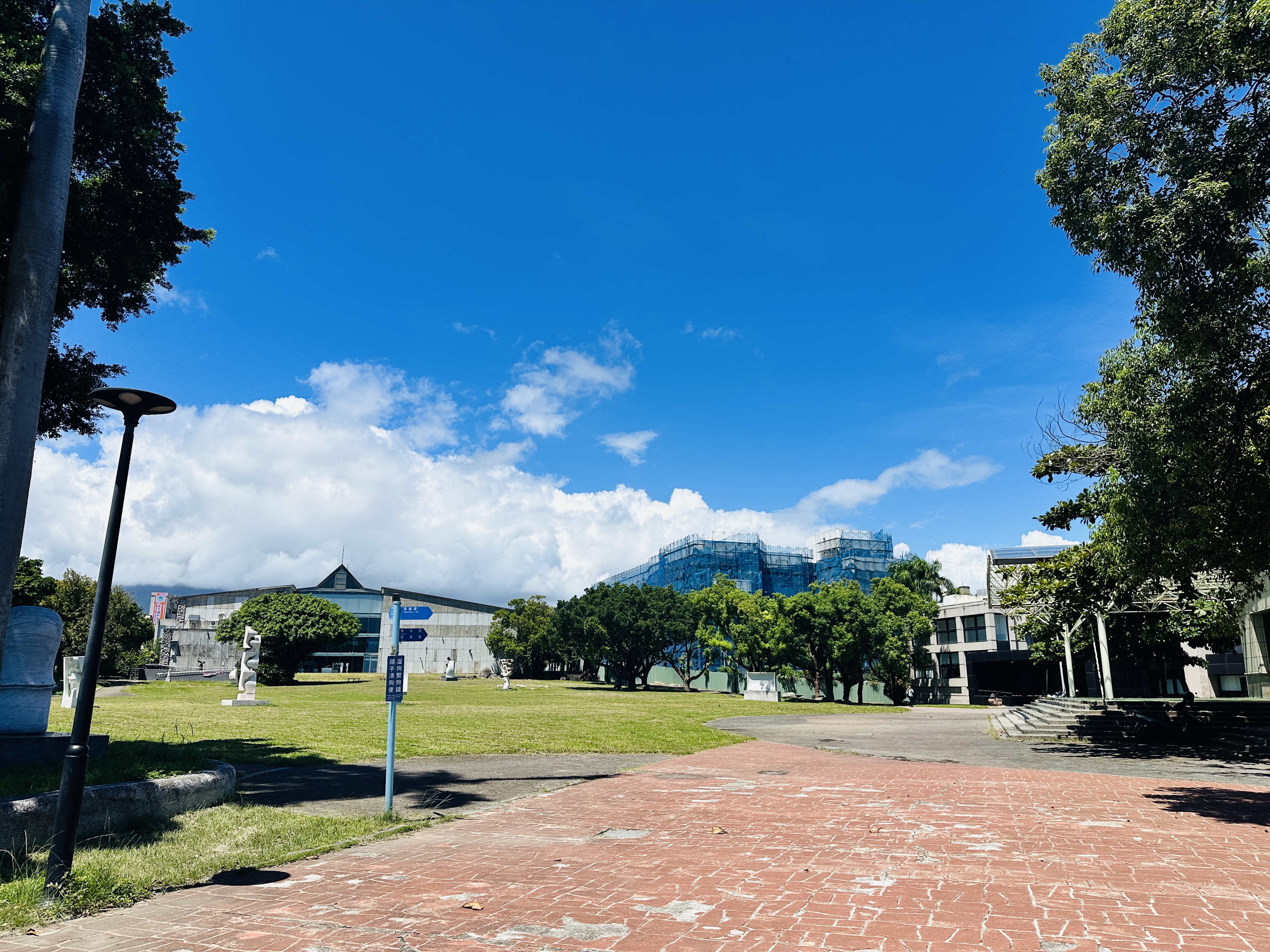 花蓮民意甲區 vs 民意乙區 vs 民意丙區怎麼選？環境、管理費與梯戶比完整比較