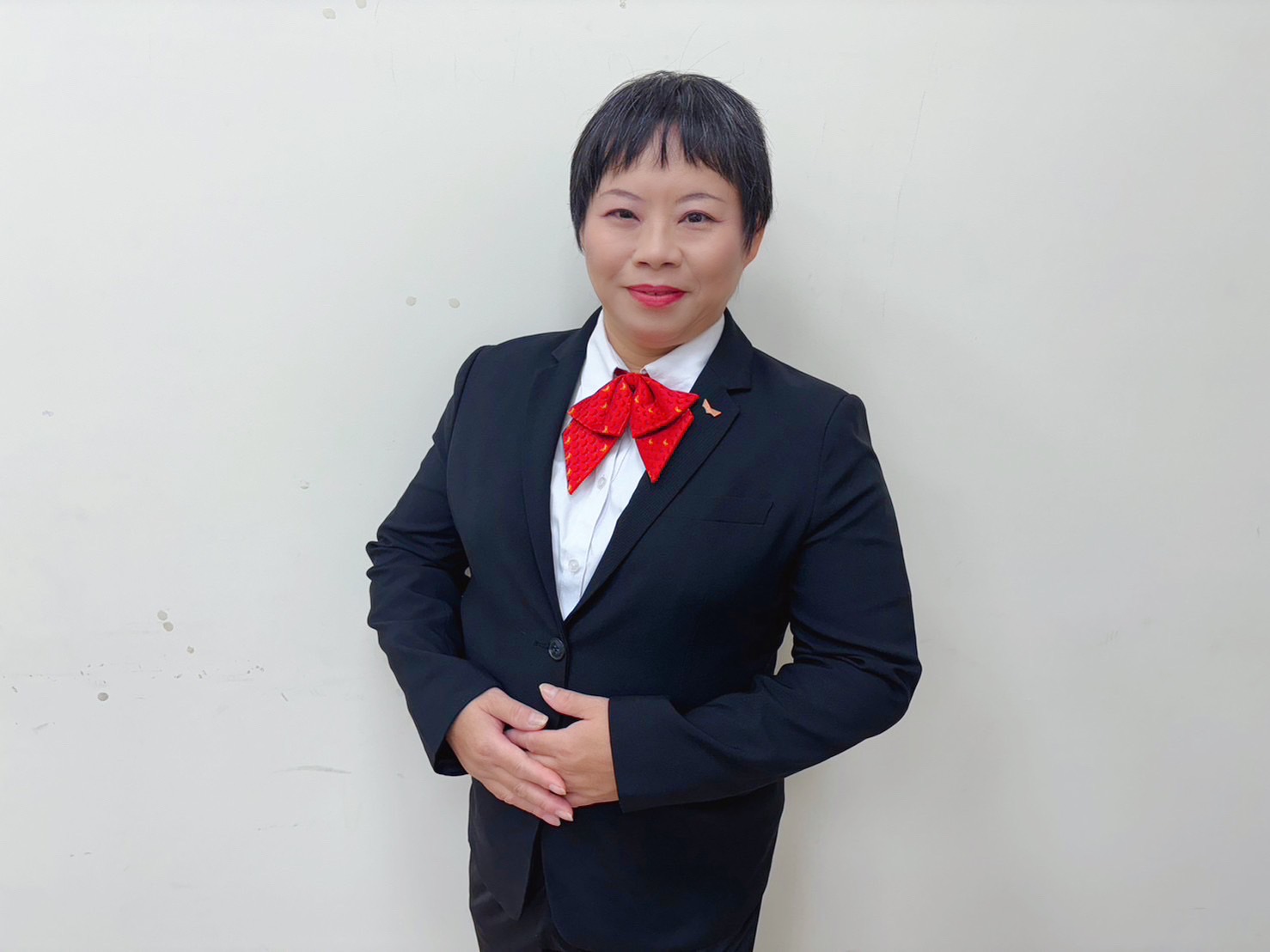 李盈欣